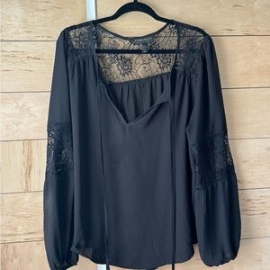 Forever21 +  Black Lace Women's Top